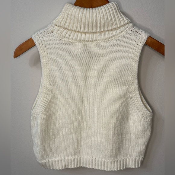 LELIS Sleigh Christmas Sweater Vest Cream Holiday Turtleneck Small - Picture 3 of 8